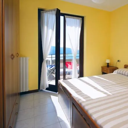 Image 5 - Tignale, Brescia, Italy - Apartment for rent