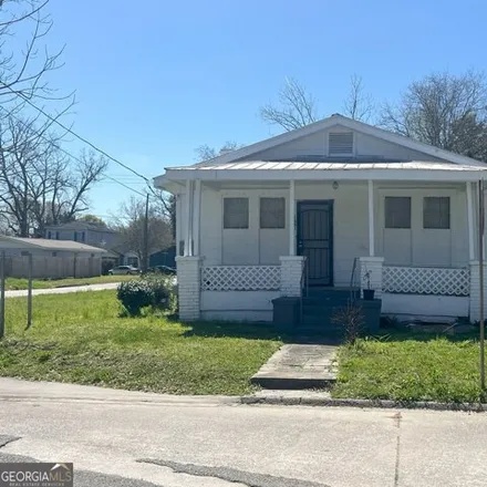 Buy this 2 bed house on 1601 Coventry Street in Clearview, Savannah
