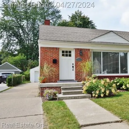 Rent this 3 bed house on 301 North Edgeworth Avenue in Royal Oak, MI 48067