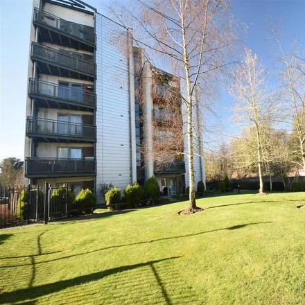 Rent this 2 bed apartment on unnamed road in Royal Tunbridge Wells, TN1 2FB