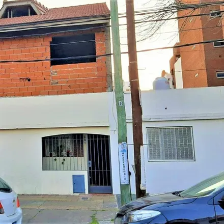 Buy this studio house on Ingeniero Ernesto Boatti 599 in Partido de Morón, B1708 DYO Morón