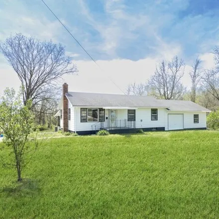 Image 3 - 401 South Water Street, Keytesville, Chariton County, MO 65261, USA - House for sale