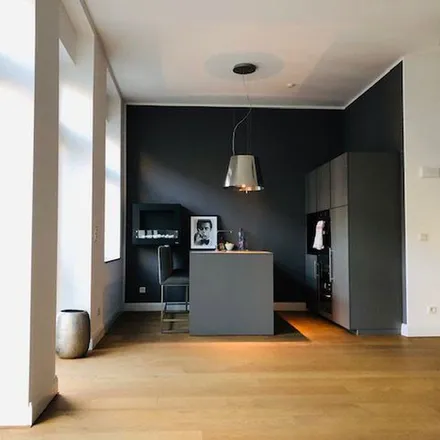 Rent this 3 bed apartment on Maastrichter Straße 10 in 50672 Cologne, Germany