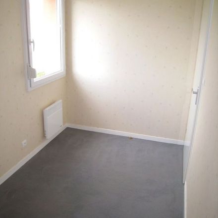 Rent this 3 bed apartment on Chantonnay in 85110 Chantonnay, France