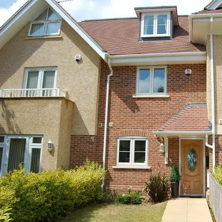 Rent this 4 bed townhouse on Birchwood Road in Bournemouth, Christchurch and Poole