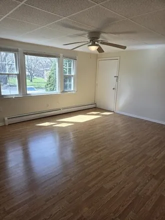 Image 5 - 9 Myles Standish Drive, Haverhill, MA 01832, USA - Condo for rent