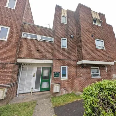 Rent this 1 bed room on Beaconsfield in Dawley, TF3 1NH