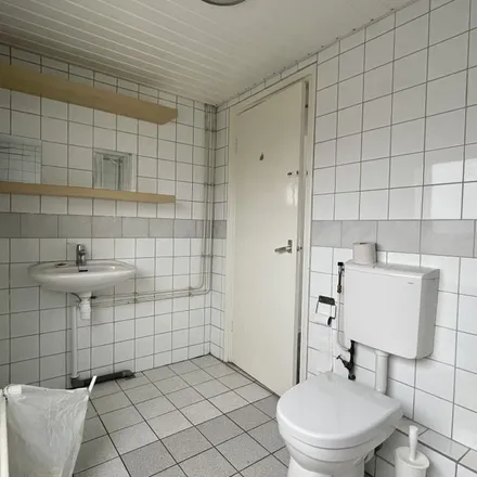 Rent this 2 bed apartment on Vrij Nederlandstraat 37 in 6826 AW Arnhem, Netherlands