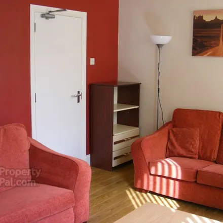 Rent this 3 bed apartment on Meadowbank Street in Belfast, BT9 7FB