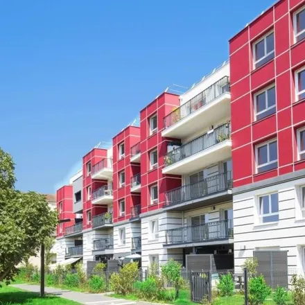 Image 1 - Pimparela, Boulevard de la Paix, 64000 Pau, France - Apartment for rent