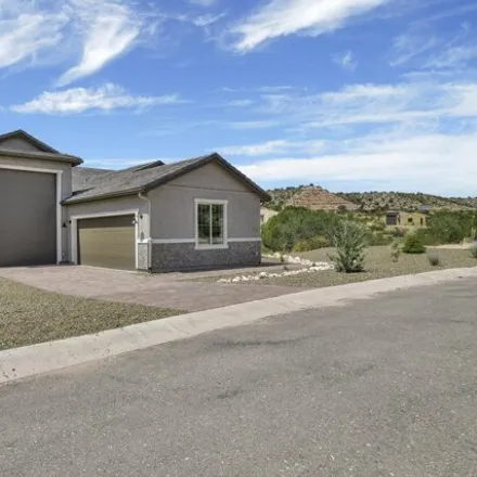 Buy this 3 bed house on 6036 North stratford Court in Rimrock, AZ 86335