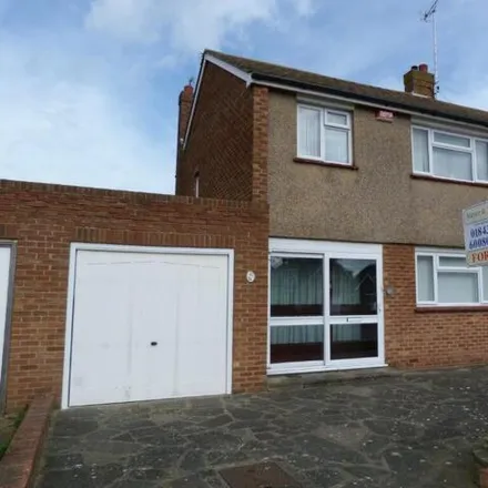 Buy this 3 bed duplex on Grenville Way in Broadstairs, CT10 2JR