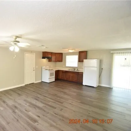 Image 4 - 3412 Danny Bryan Boulevard, Amber Place, East Lake-Orient Park, FL 33619, USA - House for rent