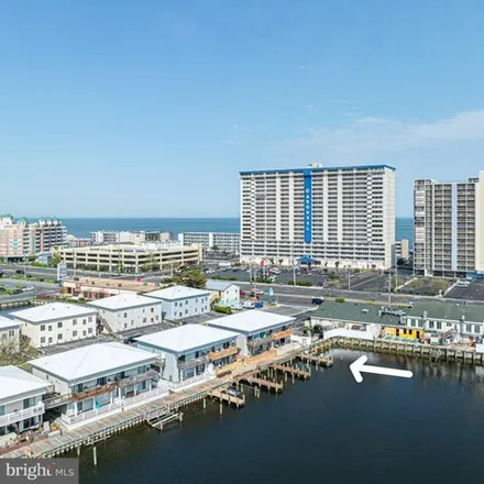 Image 2 - Beer Bellies, Newport Bay Drive, Ocean City, MD 21842, USA - Condo for sale
