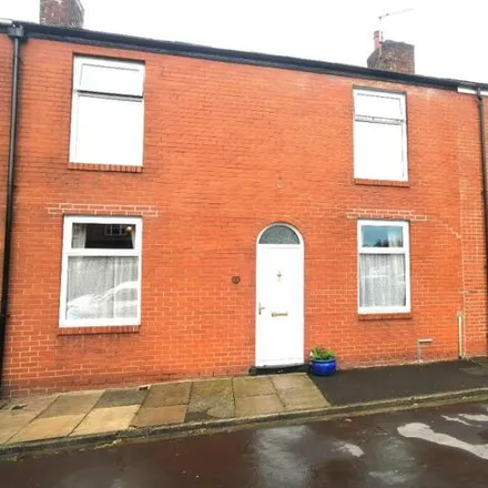 Buy this 3 bed townhouse on Orchard Street in Leyland, PR25 3SH