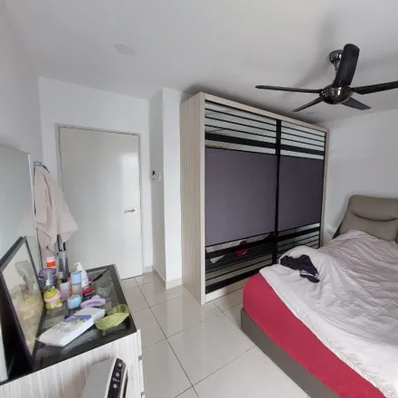 Rent this 2 bed apartment on unnamed road in Ara Damansara, 47301 Petaling Jaya