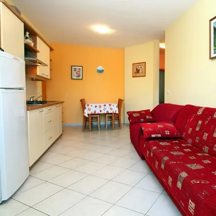 Rent this 2 bed apartment on Piran / Pirano