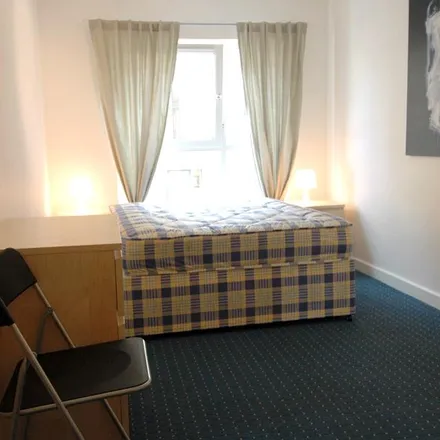 Rent this 1 bed room on Windmill House in 146 Westferry Road, Millwall