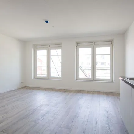 Rent this 1 bed apartment on Delftselaan 78 in 2512 RH The Hague, Netherlands