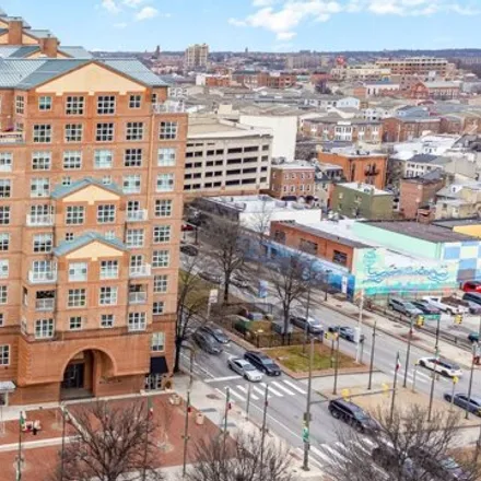 Rent this 3 bed condo on 250 South President Street in Baltimore, MD 21202
