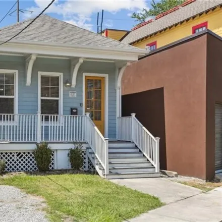 Image 3 - 1629 North Roman Street, New Orleans, LA 70116, USA - House for sale