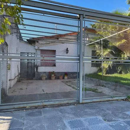 Buy this 3 bed house on Lavalle 1954 in Partido de Ituzaingó, 1713 Ituzaingó