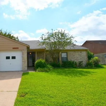 Rent this 3 bed house on 13107 Wilde Glen Ln in Houston, Texas