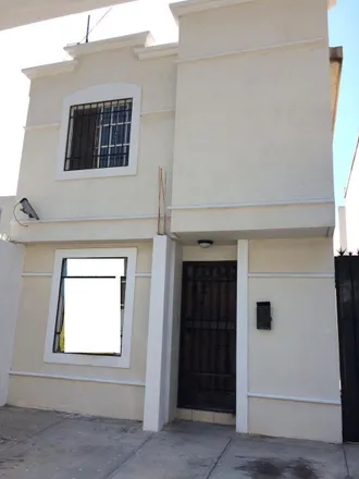 Buy this studio house on Avenida Mitras 632 in Villas del Mirador, 66360 Santa Catarina