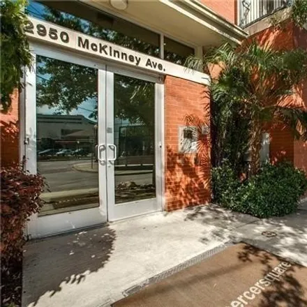 Rent this 2 bed condo on Greenwood Cemetery in Hugo Street, Dallas
