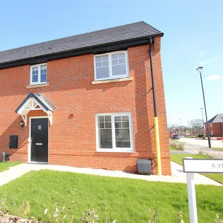 Rent this 4 bed house on Moat Lane in Chester, CH4 7FR