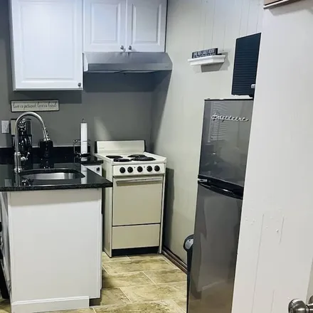 Rent this 1 bed apartment on Middletown in RI, 02842