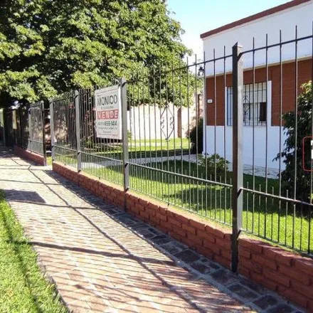 Buy this 2 bed house on Nicolás Avellaneda in Villa General Zapiola, 1742 Paso del Rey