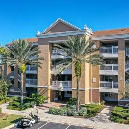 Buy this 3 bed condo on 7612 Whisper Way in Osceola County, FL 34747