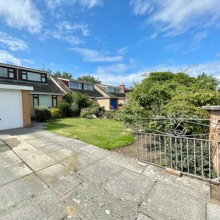 Buy this 3 bed house on web-aviso in 4 Andrews Close, Sefton