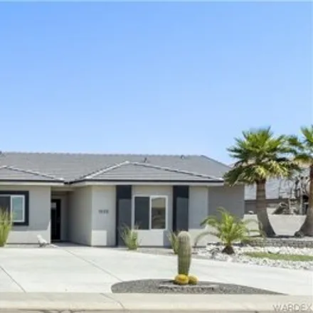 Buy this 3 bed house on 1038 Heritage Drive in Bullhead City, AZ 86429