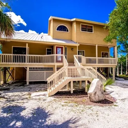 Buy this 4 bed house on 813 Donax Street in Sanibel, Lee County