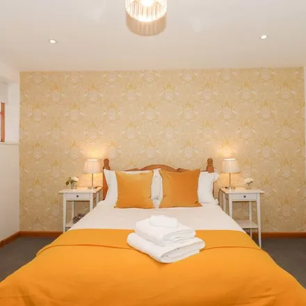 Rent this 3 bed townhouse on Marston Moreteyne in MK43 0QG, United Kingdom