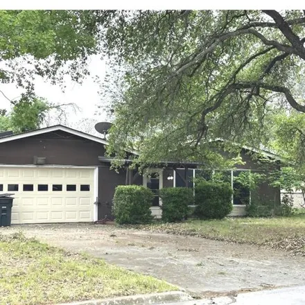 Buy this 3 bed house on 1426 Fern Avenue in New Braunfels, TX 78130
