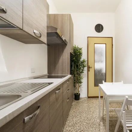 Image 7 - Largo Giovan Battista Scalabrini 2, 20146 Milan MI, Italy - Room for rent
