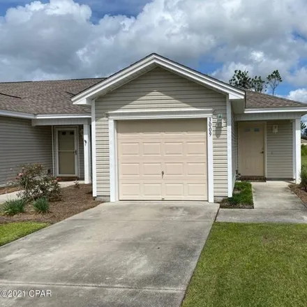 Image 2 - 3019 Hawthorne Place, Lynn Haven, FL 32444, USA - House for rent