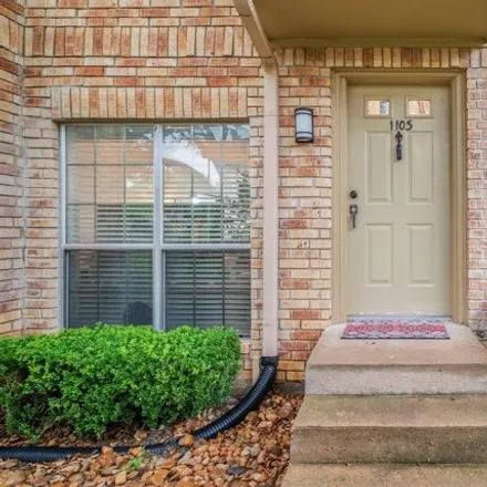 Buy this 2 bed townhouse on 1479 Sandy Spring Road in Houston, TX 77042