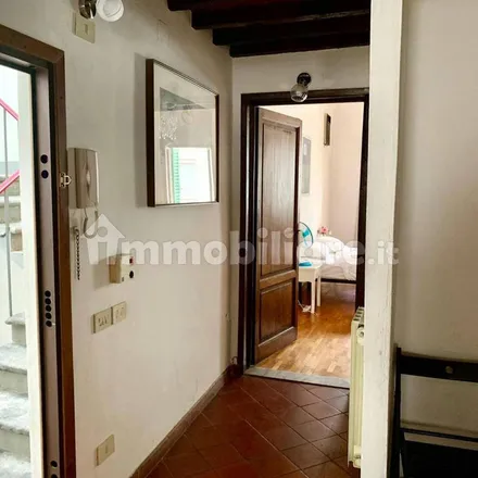 Image 2 - Via del Moro 47 R, 50123 Florence FI, Italy - Apartment for rent