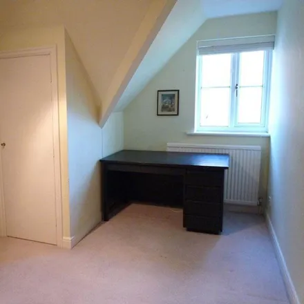 Image 7 - 8 Hunters Mews, Dean Row, SK9 2AR, United Kingdom - House for rent