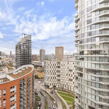Image 5 - New Providence Wharf, 1 Fairmont Avenue, London, E14 9PB, United Kingdom - Apartment for rent