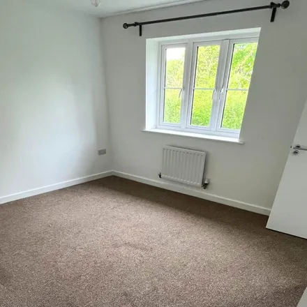 Image 4 - Willow Edge, Stroud, GL2 4BJ, United Kingdom - Apartment for rent