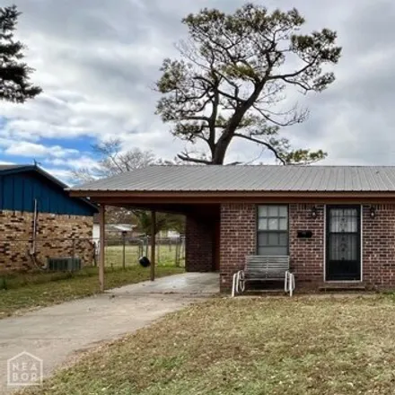 Buy this 3 bed house on 340 Norma Jean Drive in Trumann, AR 72472