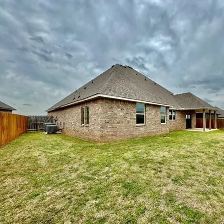 Image 4 - NW 140th Terrace, Oklahoma City, OK 73078, USA - House for rent