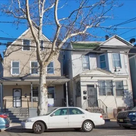 Buy this 6 bed house on 490 South 19th Street in Newark, NJ 07103