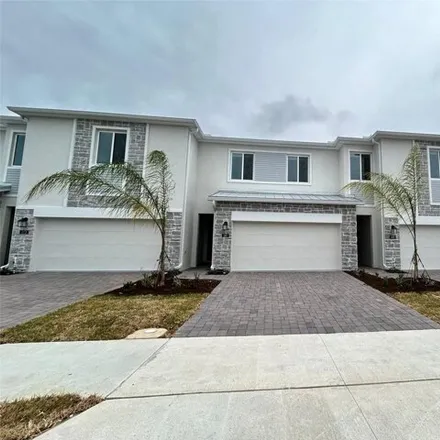 Rent this 3 bed house on Bogey Drive in Osceola County, FL 33897