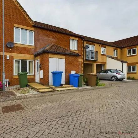 Rent this 2 bed apartment on 1 Riverhead Gardens in Driffield, YO25 6AA